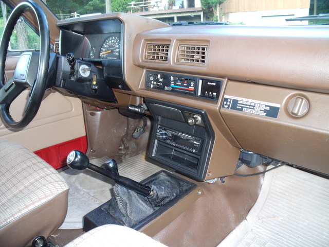 Toyota Pickup Deluxe