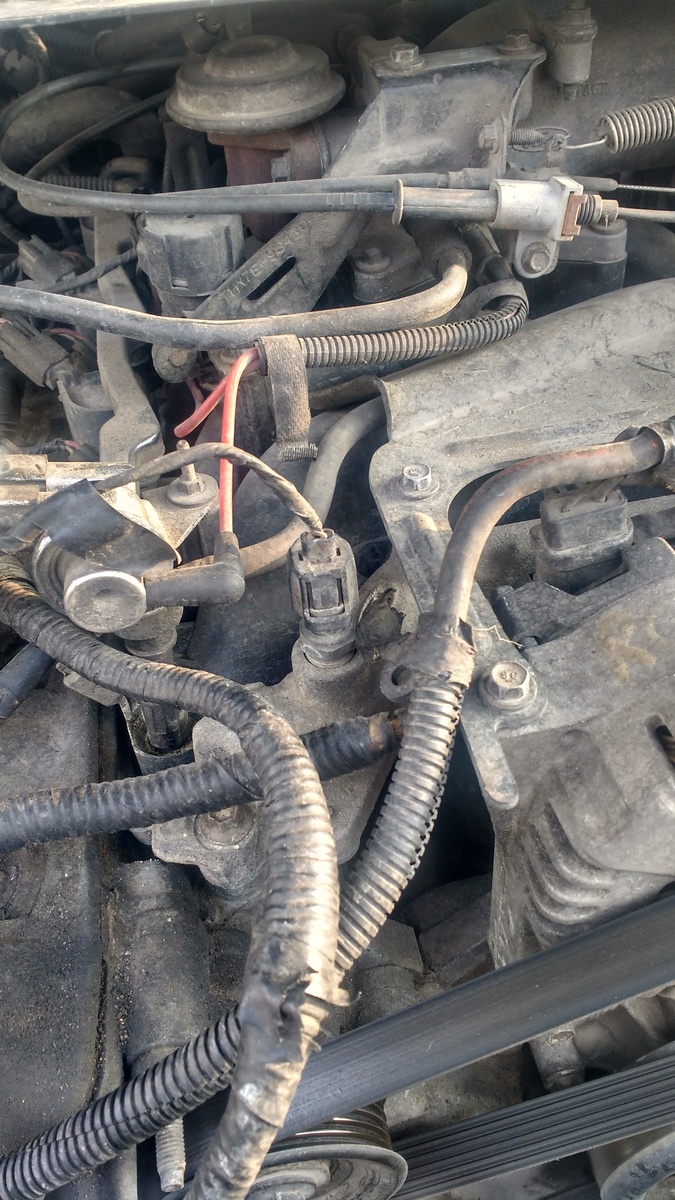 2001 mercury grand marquis fuel tank pressure sensor location