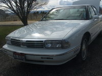 1996 Oldsmobile Ninety-Eight Overview 1996 Oldsmobile Ninety-Eight Overview