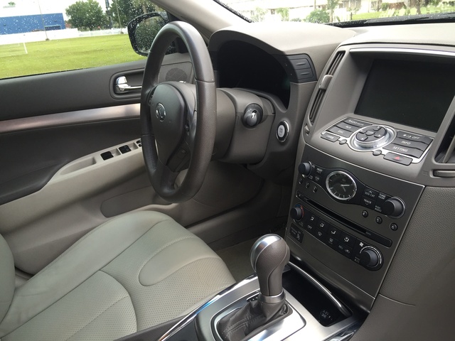 2011 INFINITI G25 - Pictures - CarGurus