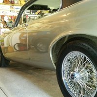 1977 Jaguar XJ-S Overview 1977 Jaguar XJ-S Overview