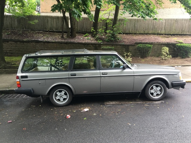 1984 Volvo 240 - Pictures - CarGurus