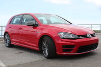 2017 Volkswagen Golf R Overview