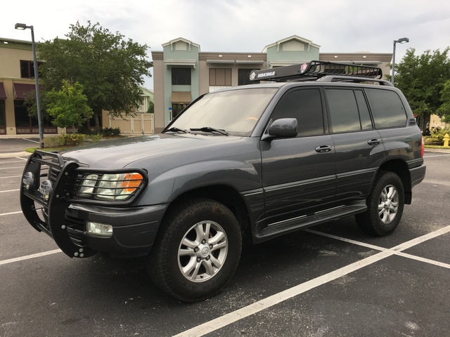 Lexus lx 2003