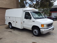 2003 Ford E-350 Overview 2003 Ford E-350 Overview