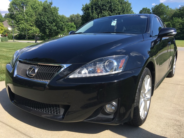 Lexus is 250 2013