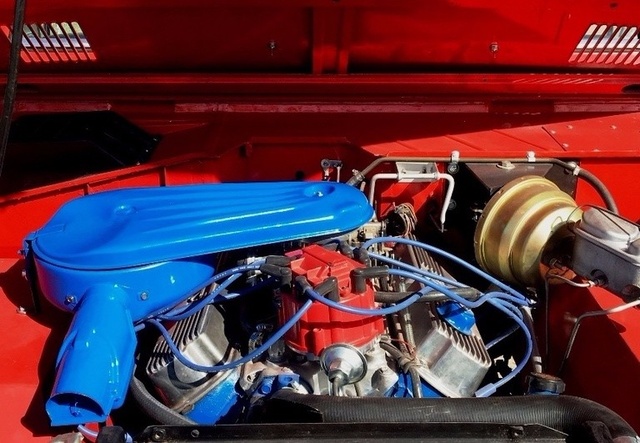 1969 Ford Bronco Engine