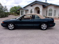 1995 Oldsmobile Cutlass Supreme Overview