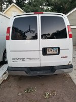 2003 GMC Savana Overview 2003 GMC Savana Overview