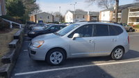 2010 Kia Rondo Overview 2010 Kia Rondo Overview
