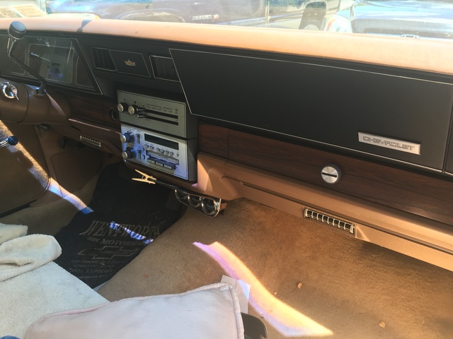 1987 chevy caprice interior