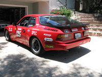 944 944