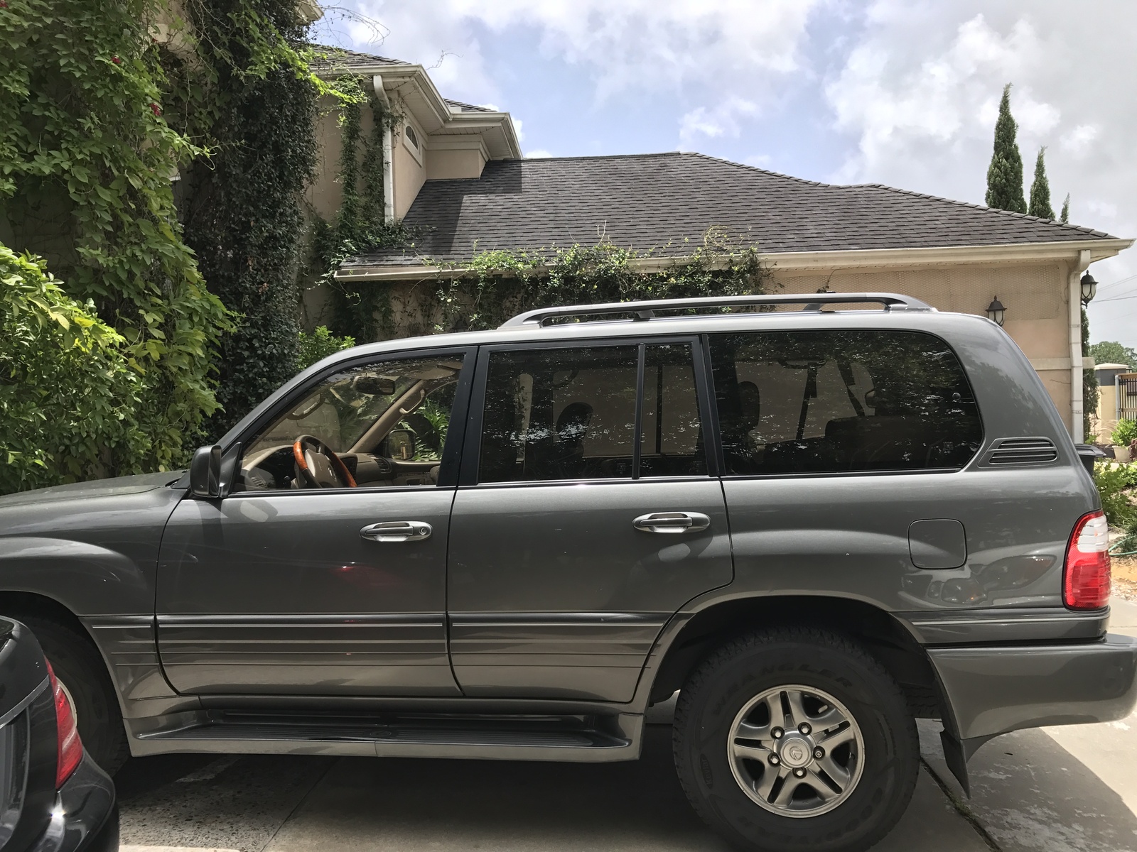 Lexus lx 2002