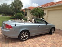 2010 Volvo C70 Overview 2010 Volvo C70 Overview