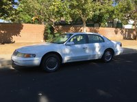 1995 Lincoln Continental Overview