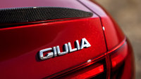 2018 Alfa Romeo Giulia Overview 2018 Alfa Romeo Giulia Overview