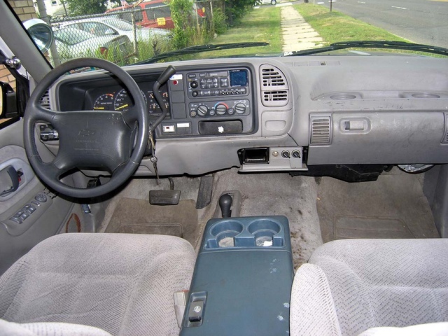 1995 Chevrolet Suburban - Pictures - CarGurus