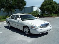2006 Lincoln Town Car Pictures Cargurus