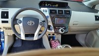 2012 Toyota Prius V Interior Pictures Cargurus