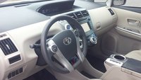 2012 Toyota Prius V Interior Pictures Cargurus