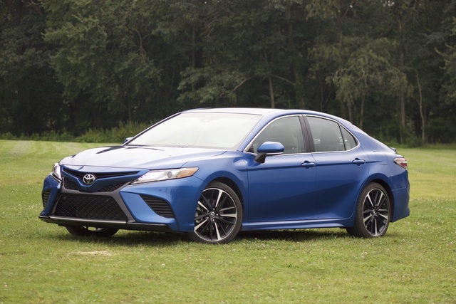 2018 Toyota Camry Overview CarGurus