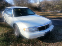 1994 Lincoln Continental Overview