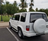 2000 Isuzu Trooper Overview 2000 Isuzu Trooper Overview