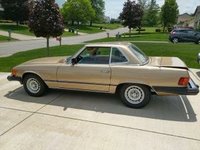 1983 Mercedes-Benz SL-Class Overview 1983 Mercedes-Benz SL-Class Overview