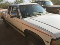 1993 Dodge Dakota Overview