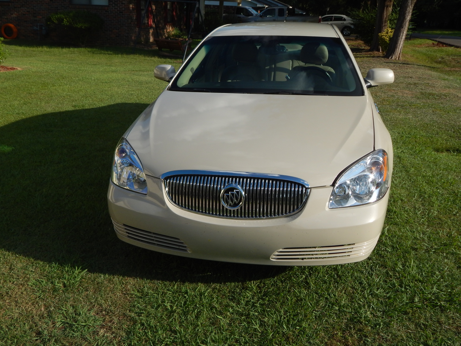 2010 Buick Lucerne Overview CarGurus