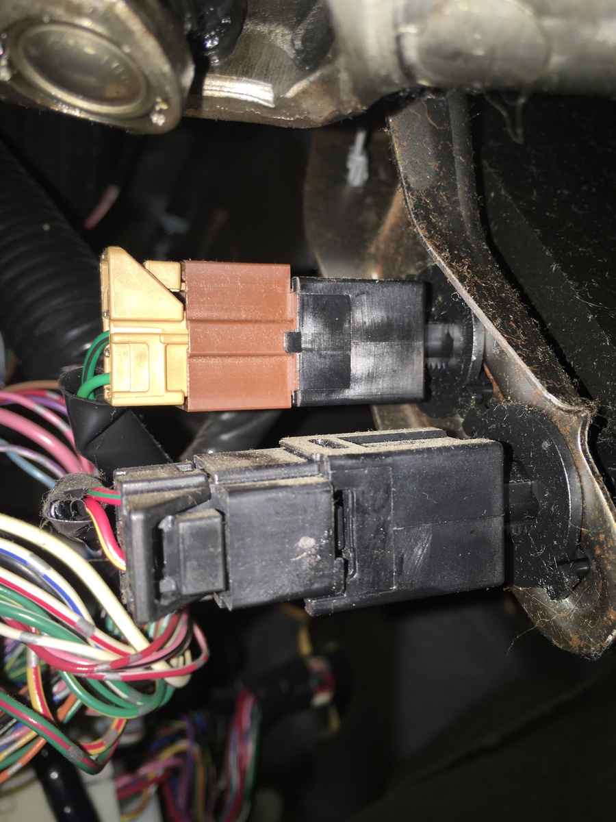 2009 altima steering lock fuse