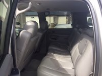 2004 Chevrolet Suburban Interior Pictures Cargurus