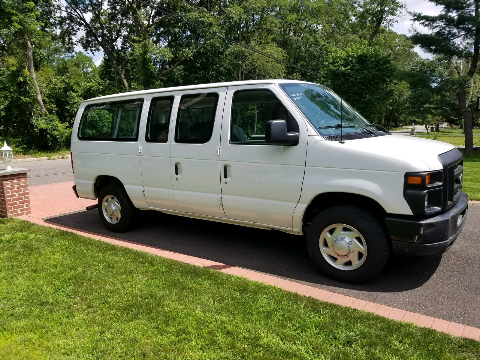 2012 Ford ESeries Wagon Overview CarGurus