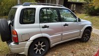 2001 Suzuki Grand Vitara Overview