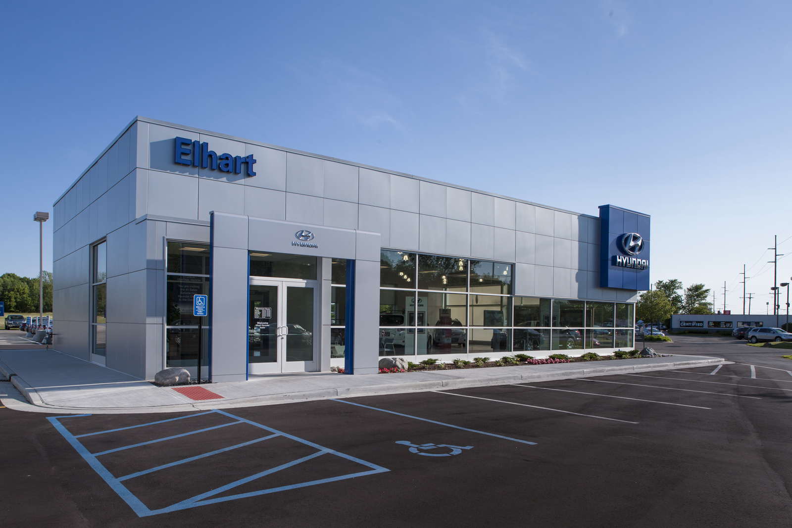 Elhart GMC Hyundai Inc Holland, MI Read Consumer