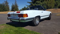 1973 Mercedes-Benz SL-Class Overview 1973 Mercedes-Benz SL-Class Overview