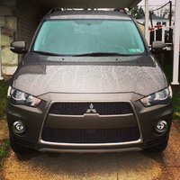 2012 Mitsubishi Outlander Overview 2012 Mitsubishi Outlander Overview