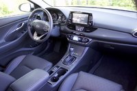 2018 Hyundai Elantra Gt Interior Pictures Cargurus