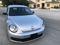 2013 Volkswagen Beetle Overview 2013 Volkswagen Beetle Overview