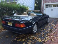 1993 Mercedes-Benz SL-Class Overview 1993 Mercedes-Benz SL-Class Overview