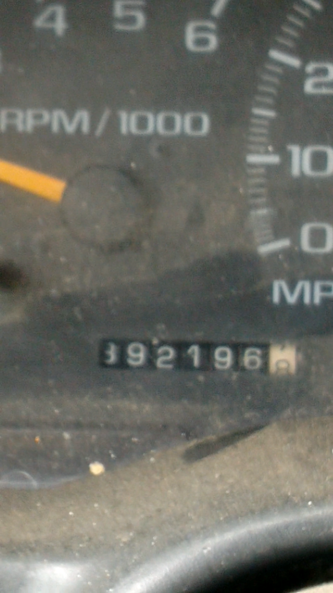 chevy suburban gas mileage 1999
