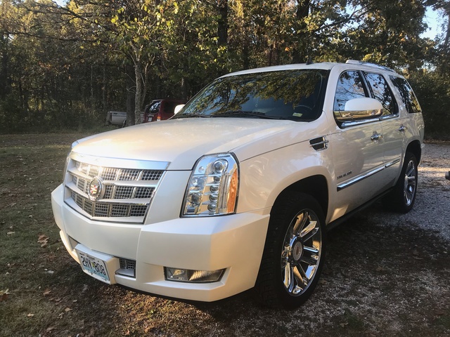 2013 Cadillac Escalade Specs Prices Vins  Recalls