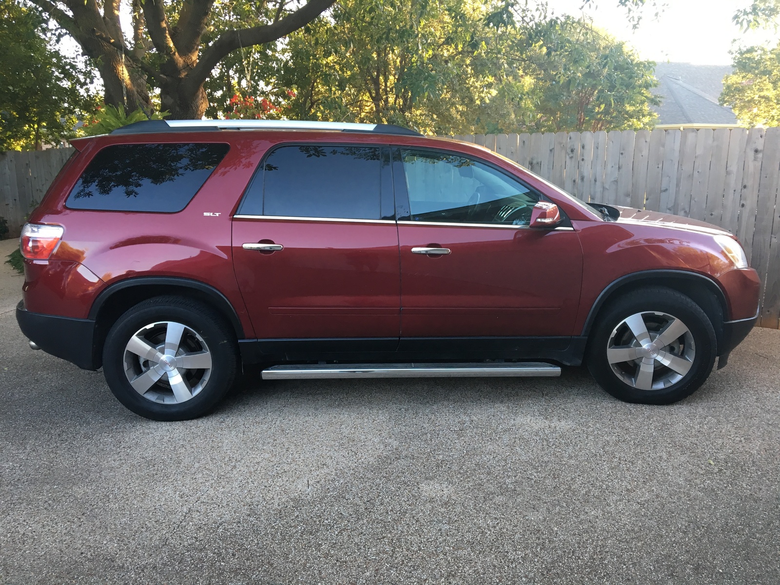 2011 GMC Acadia Overview CarGurus