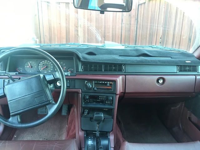 1990 Volvo 740 - Interior Pictures - CarGurus