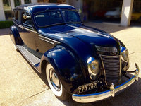 1937 Chrysler Imperial Overview