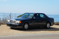 1992 Mercedes-Benz 500-Class Overview 1992 Mercedes-Benz 500-Class Overview