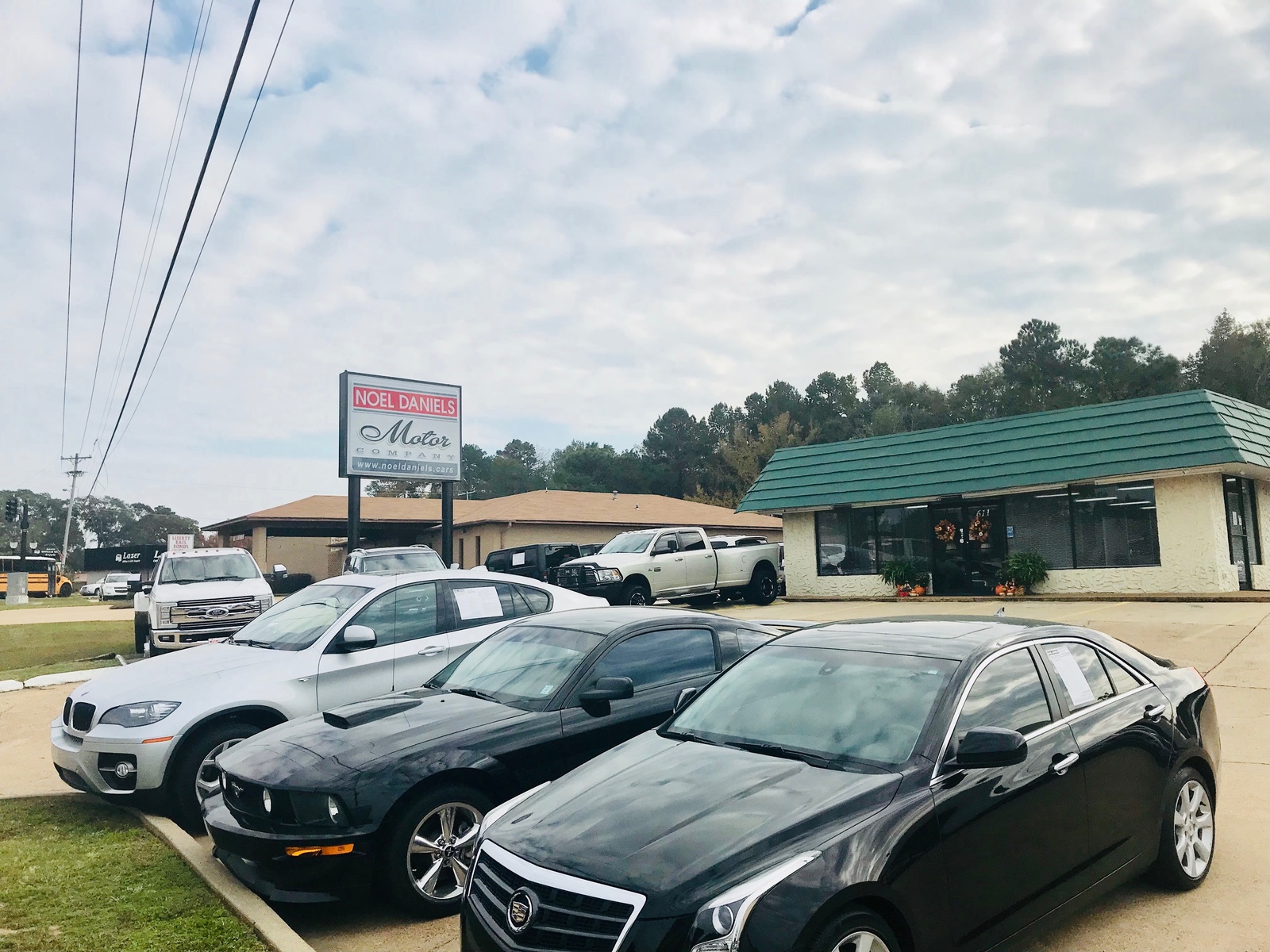 Noel Daniels Motor Company - Brandon, MS: Read Consumer reviews, Browse