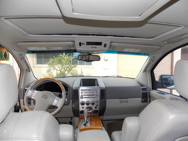 2005 INFINITI QX56 - Interior Pictures - CarGurus
