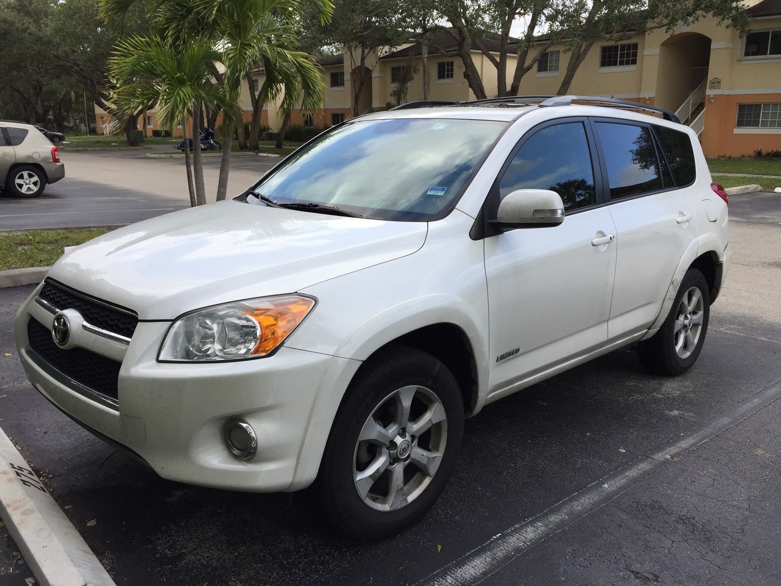 Toyota rav 4 2012