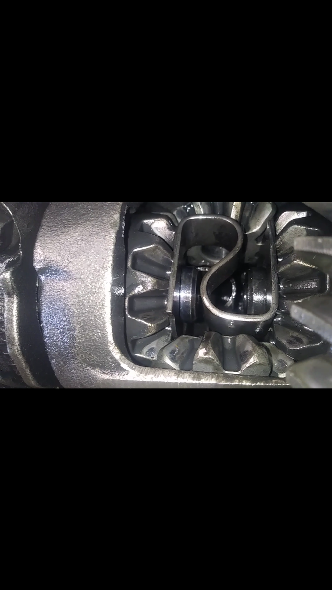 Ford Crown Victoria Questions - Why cant I get the axle to move inward to  remove C Clip? - CarGurus